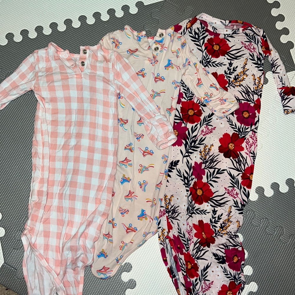 Bamboo baby gowns